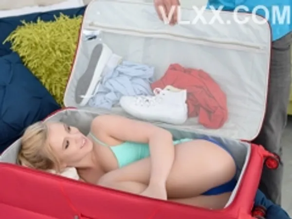 phim sex lex Món quà bất ngờ, nện gái tây khoái lắm...